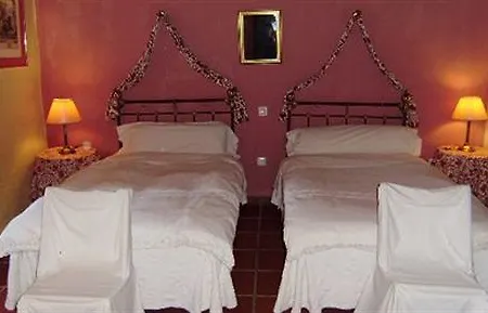 Alojamiento Rural Historico El Vaqueril 2* Касерес