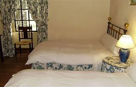 Alojamiento Rural Historico El Vaqueril Отель Касерес