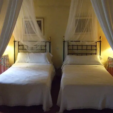 Alojamiento Rural Historico El Vaqueril 2*