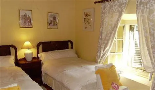 Alojamiento Rural Histórico El Vaqueril Hotel