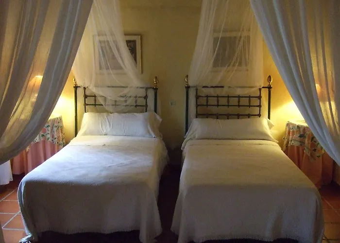 Alojamiento Rural Histórico El Vaqueril 2*